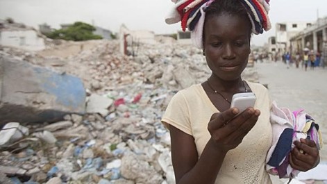 women-haiti-phone